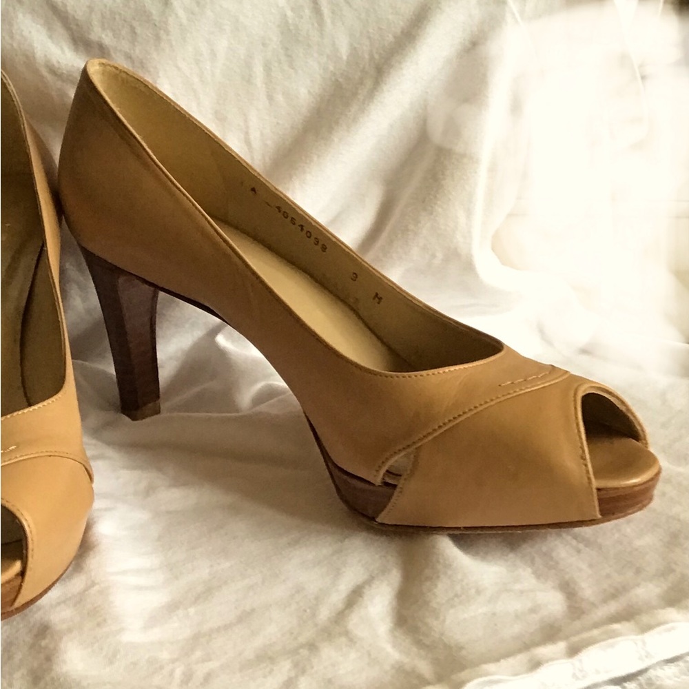 Stuart Weizman peep toe pumps- NEVER WORN